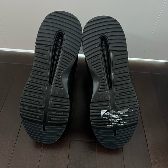 Ugg boots - Men’s sz 8 - BNIB - Picture 4 of 6